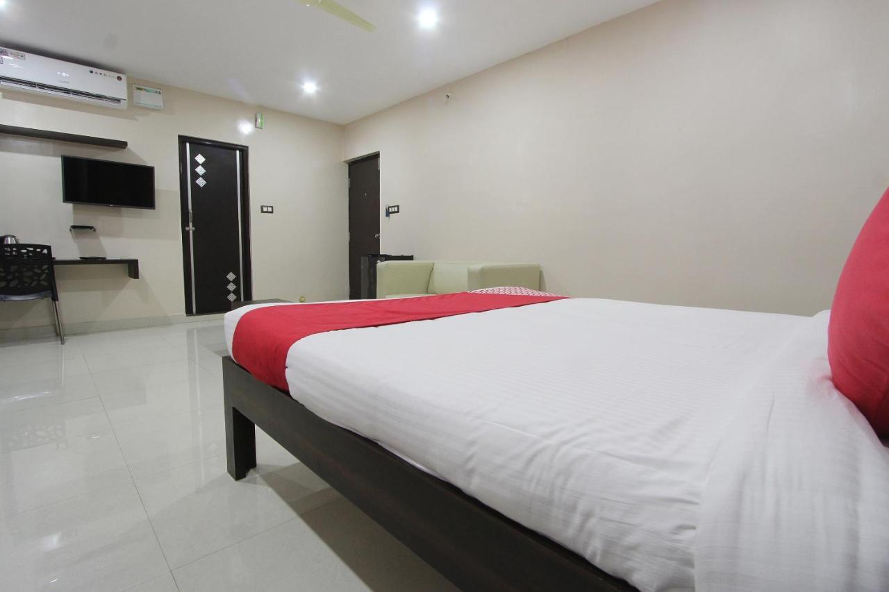 Capital O 70534 Habitat Suites And Rooms 벵갈루루 외부 사진