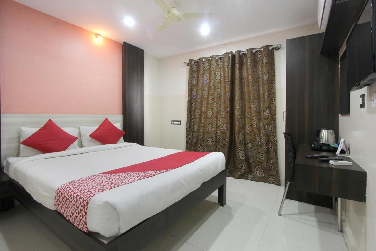 Capital O 70534 Habitat Suites And Rooms 벵갈루루 외부 사진