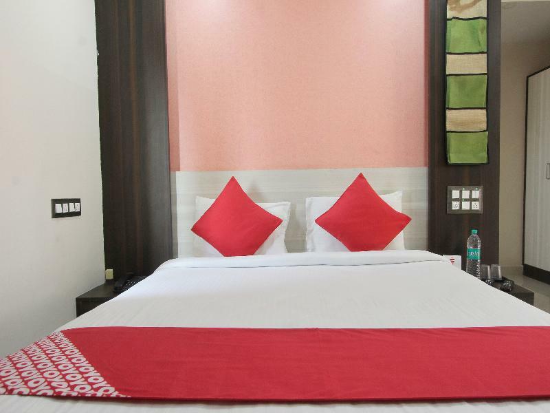 Capital O 70534 Habitat Suites And Rooms 벵갈루루 외부 사진