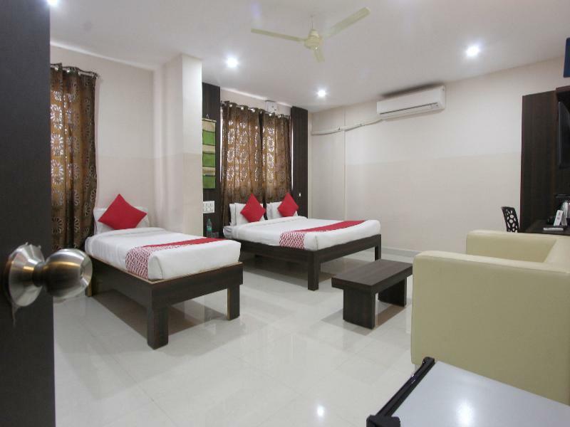 Capital O 70534 Habitat Suites And Rooms 벵갈루루 외부 사진