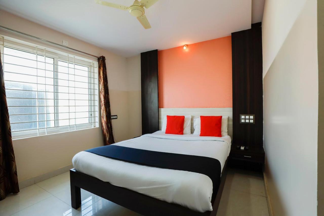 Capital O 70534 Habitat Suites And Rooms 벵갈루루 외부 사진