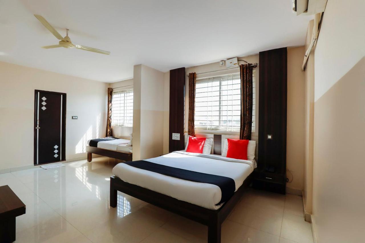 Capital O 70534 Habitat Suites And Rooms 벵갈루루 외부 사진